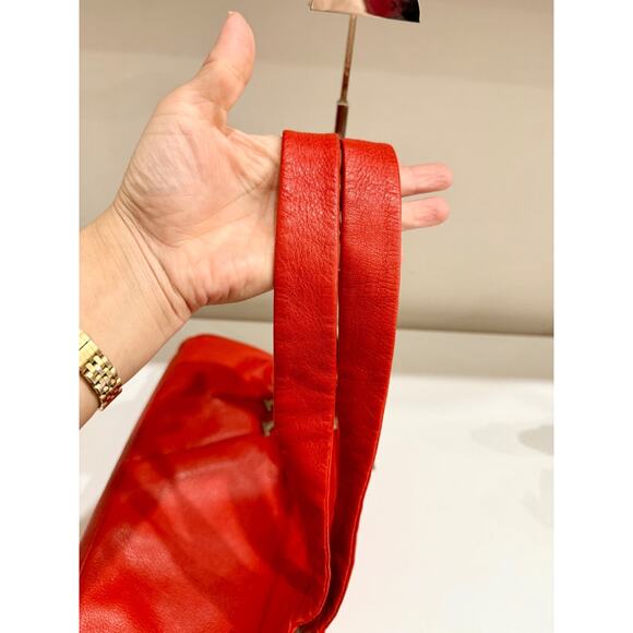 Fabrizio Poker Medium Size Genuine Leather Women's Shoulder Handbag Red - Picture 11 of 11